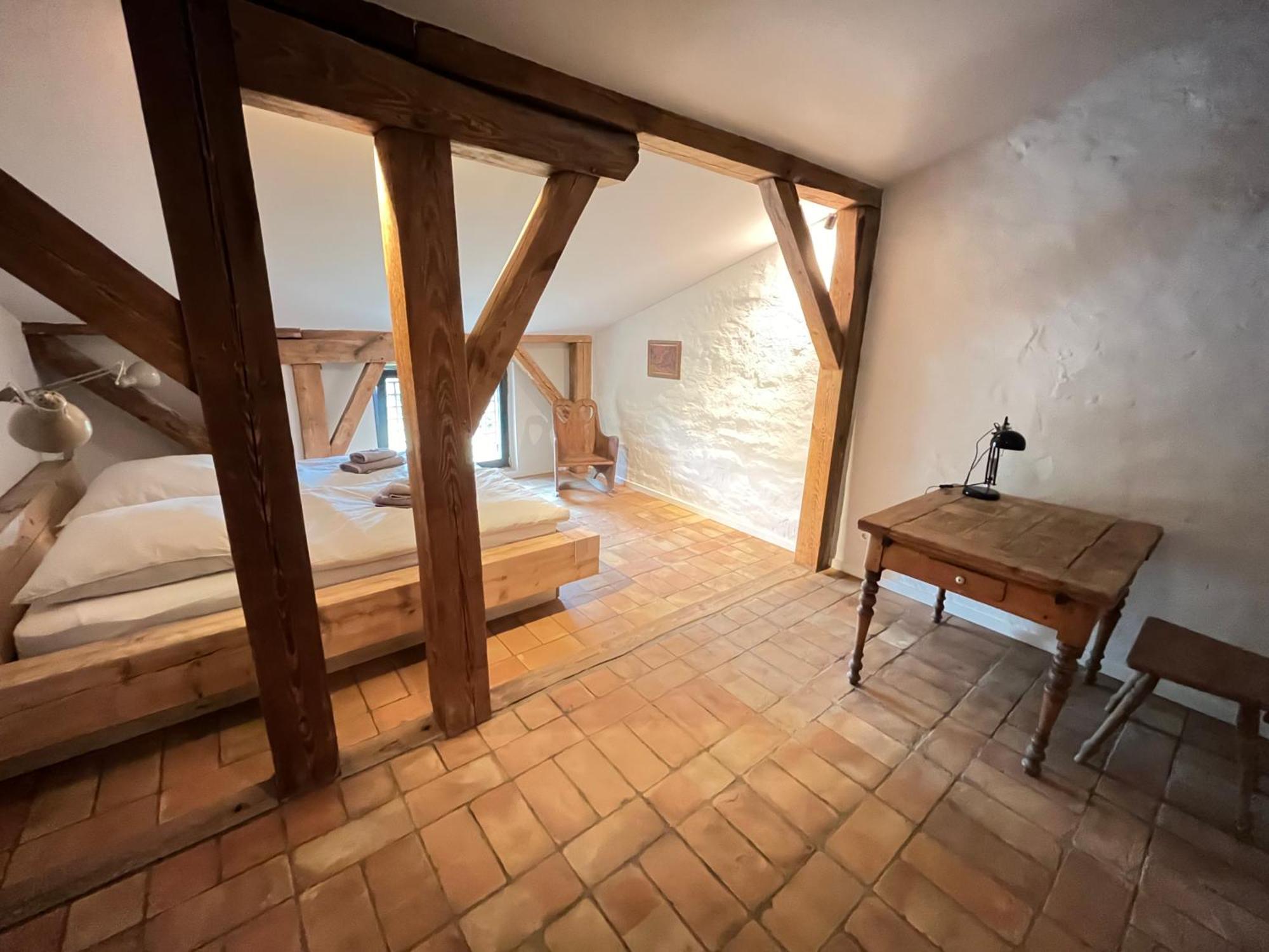 Grosse Wohnung Mit Loggia Templin Bagian luar foto